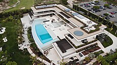 Z p�vodních plán� na skromn�j�í rezidenci se stal nejdra��í realitní projekt v...