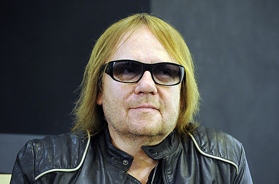 Ji�í Valenta, �len kapely Olympic