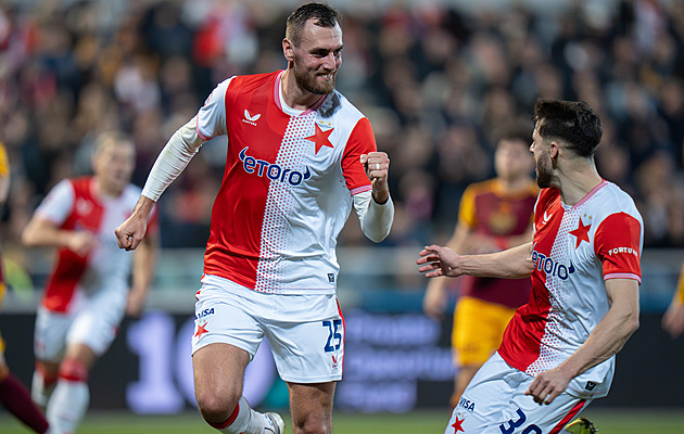 NEJ Z LIGY: Posměšky na Baník, neomylný Chorý i Godwinova bizarní červená