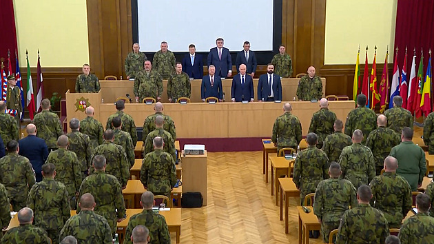 Ten, jenž plní politické zadání. Základní kritérium pro náčelníka generálního štábu je dodržování zákona