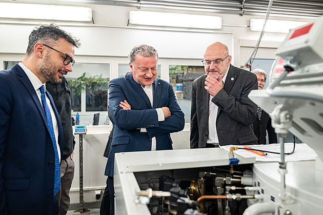 Novinky pro onkologii i plastickou chirurgii. Poznatky vědců míří do byznysu