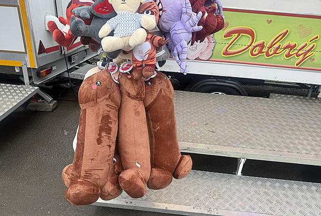 Přisprostlí plyšáci a adrenalin za 300. Podívali jsme se na Matějskou pouť