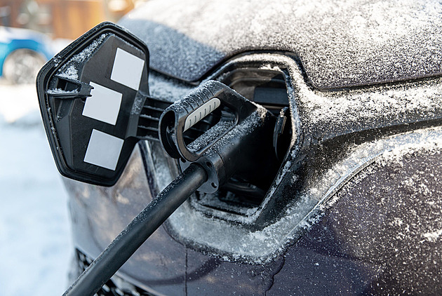 V aljašských mrazech tuhne nejen úsměv, ale i nafta. Proto tam elektro může být výhodné