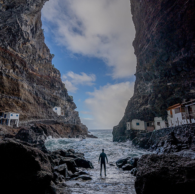 Přístav, do kterého bouře nesmí. Kotviště v jeskyni na La Palma je unikát