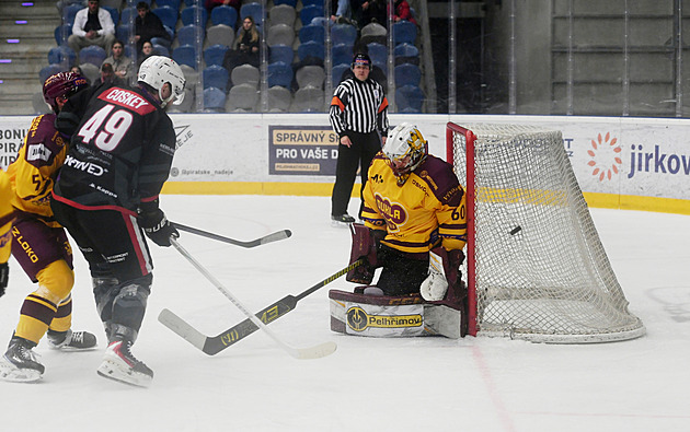 Hokejoví Piráti udrželi Cole-mastera, hvězdný Američan v Česku založil rodinu
