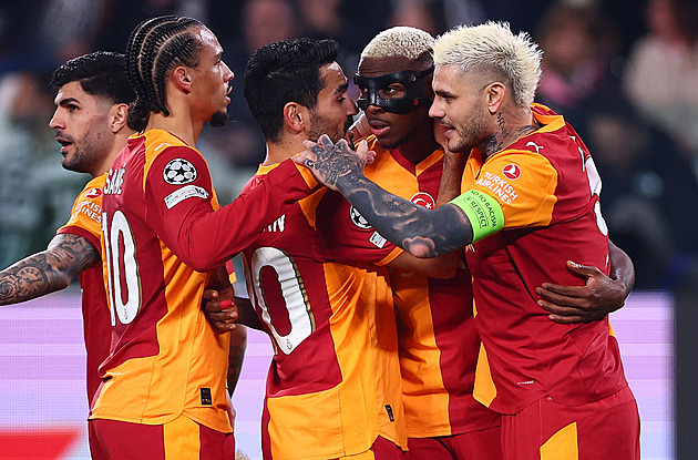 ONLINE: Galatasaray vede v osmifinále LM nad Liverpoolem, do akce jde i Barcelona