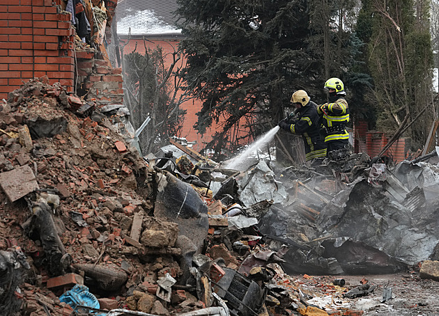 Rusko znovu útočilo na ukrajinskou energetiku, použilo drony i řízené střely