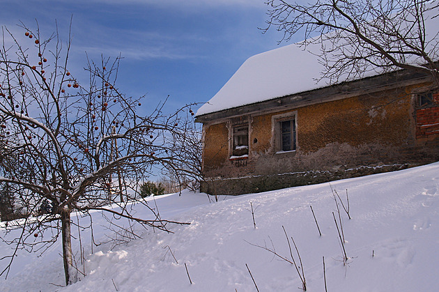 Mrazivý Zánik samoty Berhof se natáčel za stanného práva, vzpomíná režisér Svoboda
