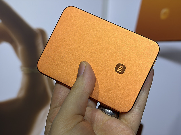 Trapas, nebo geniální tah? Xiaomi překvapilo novým doplňkem k iPhonu