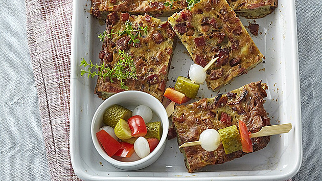 Bramboráky na plechu: Snadný recept z trouby, který zvládne každý