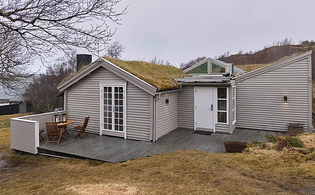 Proměna chaty slepené jako vlaštovčí hnízda rozplakala dědečka rodiny