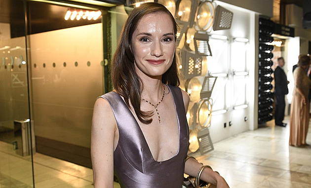 Respektovala bych, kdyby partner nechtěl k porodu, říká těhotná Křenková