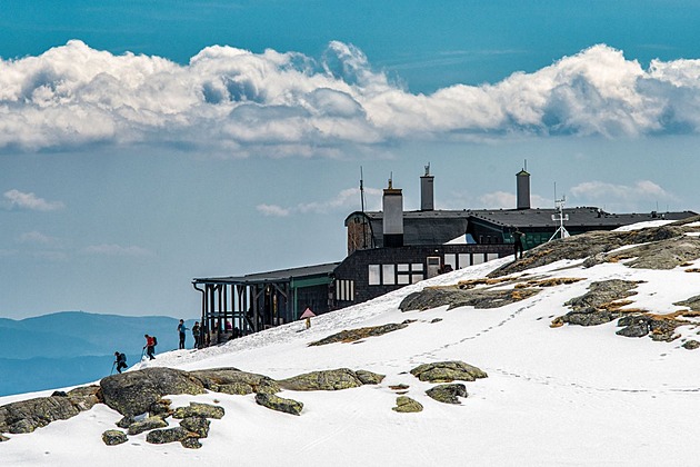 Nejkrásnější zimní túry ve Vysokých Tatrách: Skialpy i túry na sněžnicích