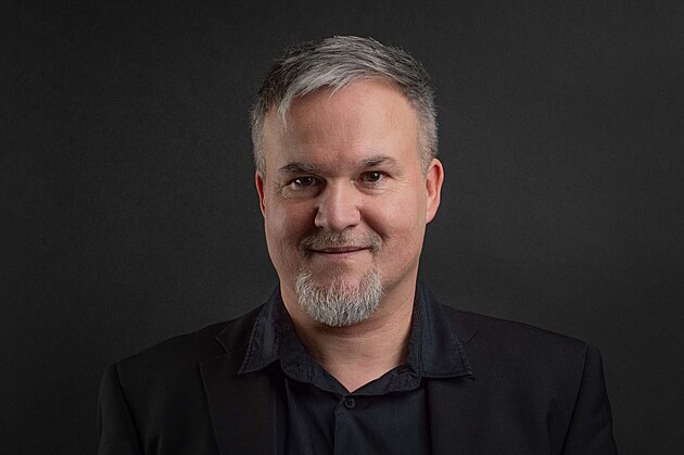 Chomutov'daki hayvanat bahçesinin yeni başkanı kaplan istiyorum diyor