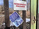 Obora �ervený Hrádek u Jirkova. Lesníci ji zru�í.