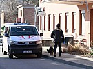 Policie prov��uje anonymní oznámení o výbu�ném systému v Ba�ov� nemocnici ve...