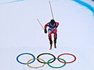 Skikrosový závodník Reece Howden z Kanady. (21. února 2026)