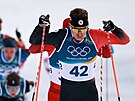 �eský b�ka� Mike Ophoff ve finále závodu na 50 kilometr�. (21. února 2026)