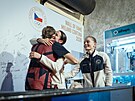 Martina Sáblíková spole�n� s Metod�jem Jílkem a Nikolou Zdráhalovou v �eském...