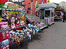 Mat�jská pou� 2026 na pra�ském Výstavi�ti. V prvních dnech visely mezi ply�áky...