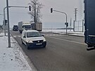 �editelství silnic a dálnic nechá v leto�ním roce opravit povrch silnice 38 na...