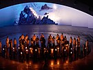 Sv�telná a hudební performance na záv�re�ném ceremoniálu zimních olympijských...