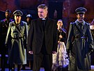 Inscenace Ti�e bu�í Plo�tina ve zlínském divadle neukazuje jen historii,...