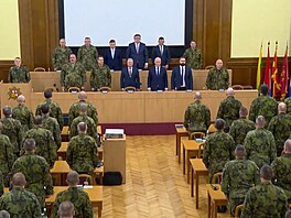 Bezpe�nost zem� se nem��í jen pom�rem výdaj� na obranu v��i HDP, sní�ení...