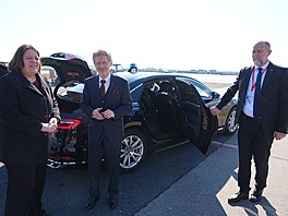 P�edseda Sn�movny Tomio Okamura (SPD) a p�edseda Senátu Milo� Vystr�il (ODS)...