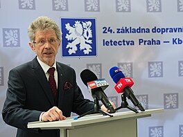 �éfové Sn�movny a Senátu Tomio Okamura a Milo� Vystr�il mí�í do Ma�arska na...