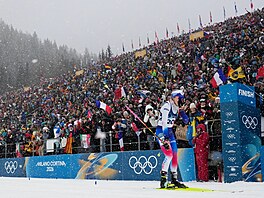Tereza Voborníková dojí�dí do cílové rovinky závodu s hromadným startem na...