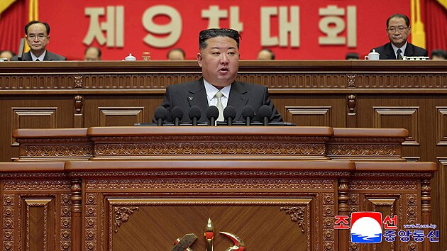Sjezd vl�dnouc� komunistick� Korejsk� strany pr�ce v KLDR, s projevem vystoupil i severokorejsk� l�dr Kim �ong-un. (20. �nora 2026)