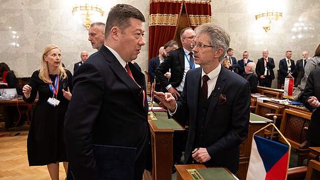 V Budape�ti se kon� jedn�n� p�edsed� parlament� zem� V4. Na sn�mku p�edseda Sen�tu Milo� Vystr�il (ODS) a ��f Sn�movny Tomio Okamura (SPD). (26. �nora 2026)