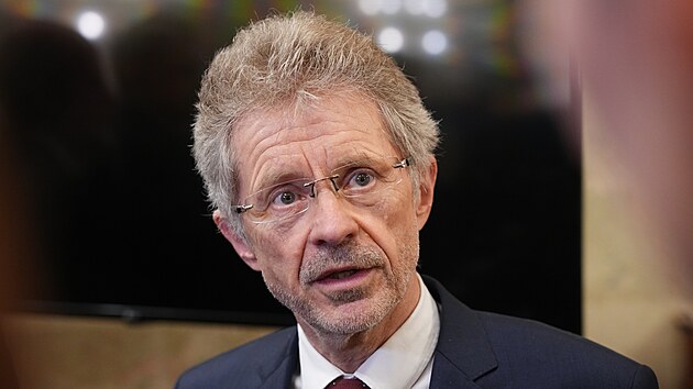 P�edseda Sen�tu Milo� Vystr�il (ODS) po jedn�n� ��f� parlament� zem� Visegr�dsk� �ty�ky. (26. �nora 2026)