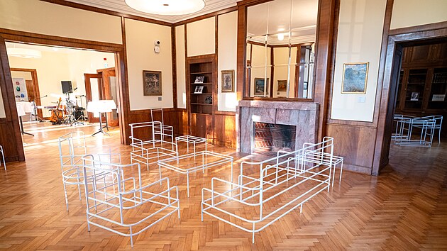 Po rok a p�l dlouh� rekonstrukci byla otev�ena vila ba�ovsk�ho �editele Dominika �ipery. Vzniklo v n� Kulturn� a kreativn� centrum Zl�nsk�ho kraje. Jeho sou��st� je i expozice v�novan� �iperovi. (�nor 2026)