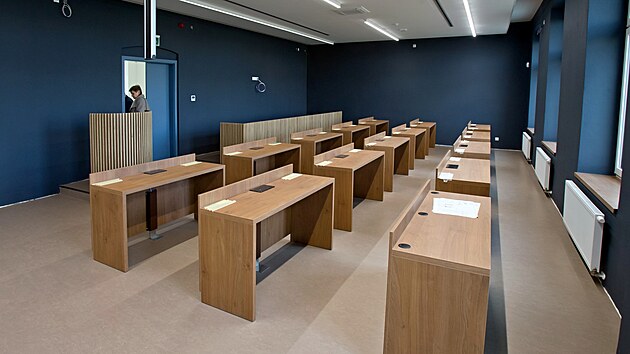 Rekonstruovan� b�val� �kola z roku 1902 v Plzni na Habrmannov� n�m�st� bude slou�it jako nov� s�dlo ��adu m�stsk�ho obvodu Plze� 4. (24. �nora 2026)