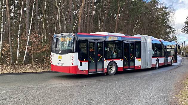 Plze�sk� m�stsk� dopravn� podniky poslaly do ulic m�sta nov� typ n�zkopodla�n�ch kloubov�ch autobus�. (24. �nora 2026)