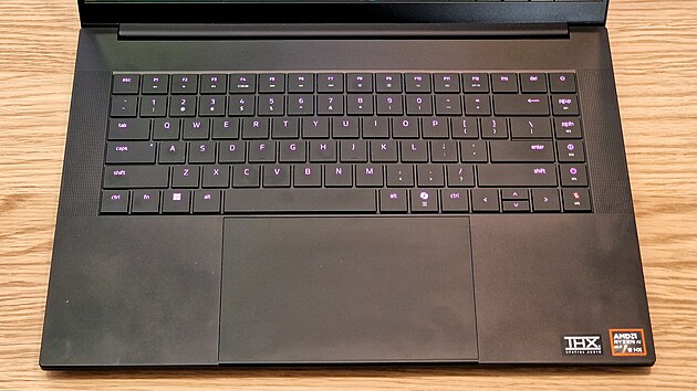 Razer Blade 16