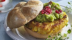 Kv�tákové burgery ze sladkých brambor