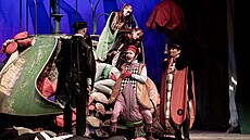 T�ínské divadlo hraje muzikál Ferda Mravenec u� t�icet let. V únoru 2026 se...