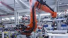 Nová výrobní hala pro bateriové systémy spole�nosti �koda Auto v Mladé...