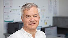 �Ve své sedmat�icetileté praxi jsem se nikdy nesetkal s kr�ní formou zá�krtu....