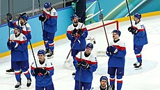 Sloven�tí hokejisté se lou�í se svými fanou�ky v Milán�.