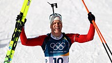 Johannes Dale-Skjevdal z Norska p�ekro�il cílovou �áru a vyhrává závod mu�� na...