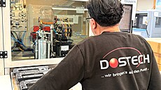 Firma Dostech se zam��uje na výrobu t�sn�ní. (24. února 2026)