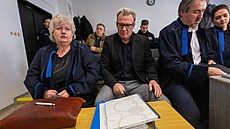 Kauza parkovacího domu u soudu, mezi ob�alovanými je i bývalý primátor. (26....