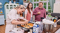 Fondány jako od profík� p�istávaly ob�ma porotc�m pod nosem jeden za druhým. Technická výzva se s mírnými odchylkami v podstat� povedla v�em.  