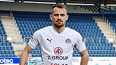 Pro slovenského zálo�níka Patrika Blahúta je Slovácko prvním zahrani�ním...