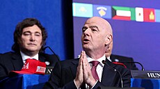 Prezident FIFA Gianni Infantino na mírovém setkání ve Washingtonu.