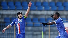 Fotbalisté Artisu Brno slaví gól.